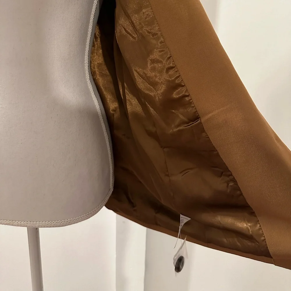 ASTR the Label Caramel Tan Boyfriend Blazer NWT Size XS - Picture 3 of 9